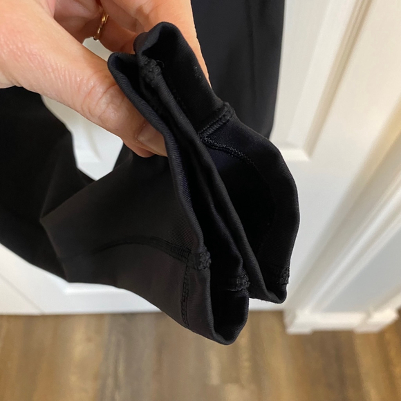 Lululemon Speed Up Tight *Full-On Luxtreme 28" Size 8 2018 release Black - Picture 6 of 13